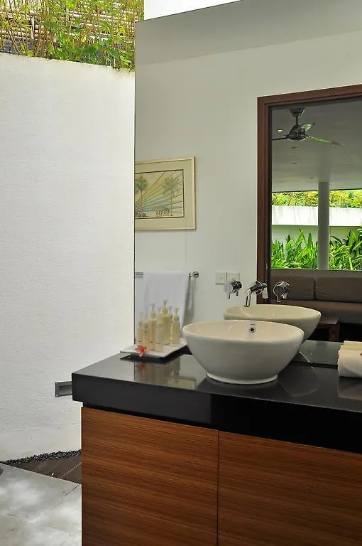 Villa La Sirena By Nagisa Bali Seminyak Endonezya