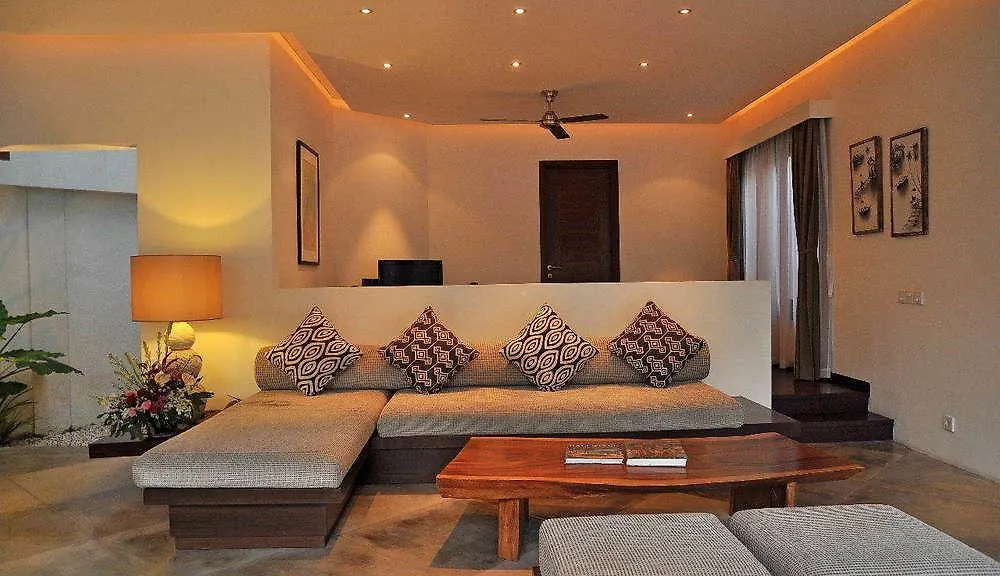 Villa La Sirena by Nagisa Bali Seminyak